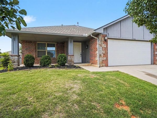 11304 NW 99th Street, Yukon, OK 73099