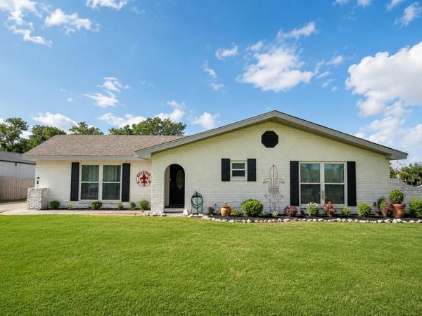 106 Wayside , Westlake, LA 70669