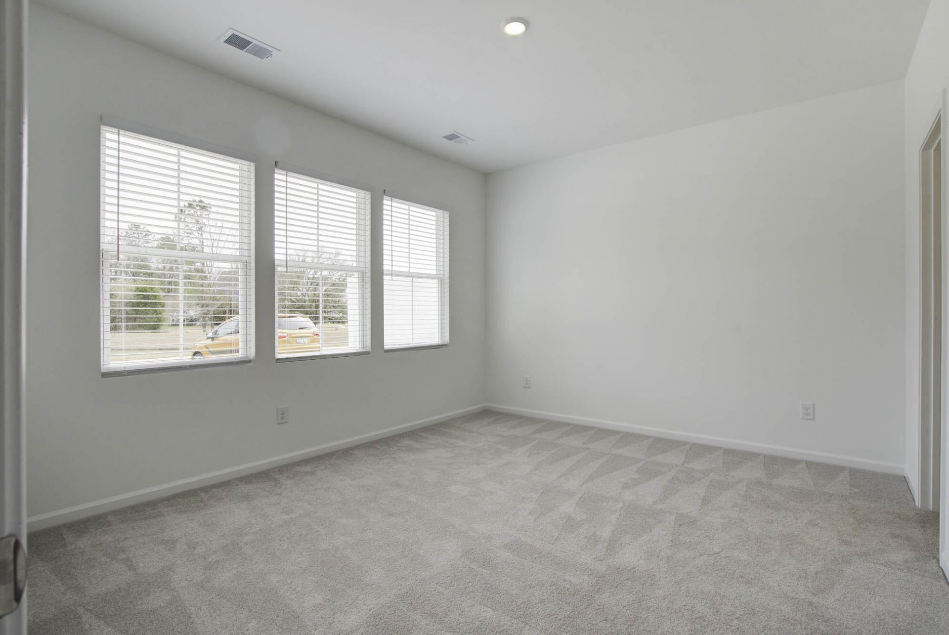105 Pine Gate Drive Photo 13