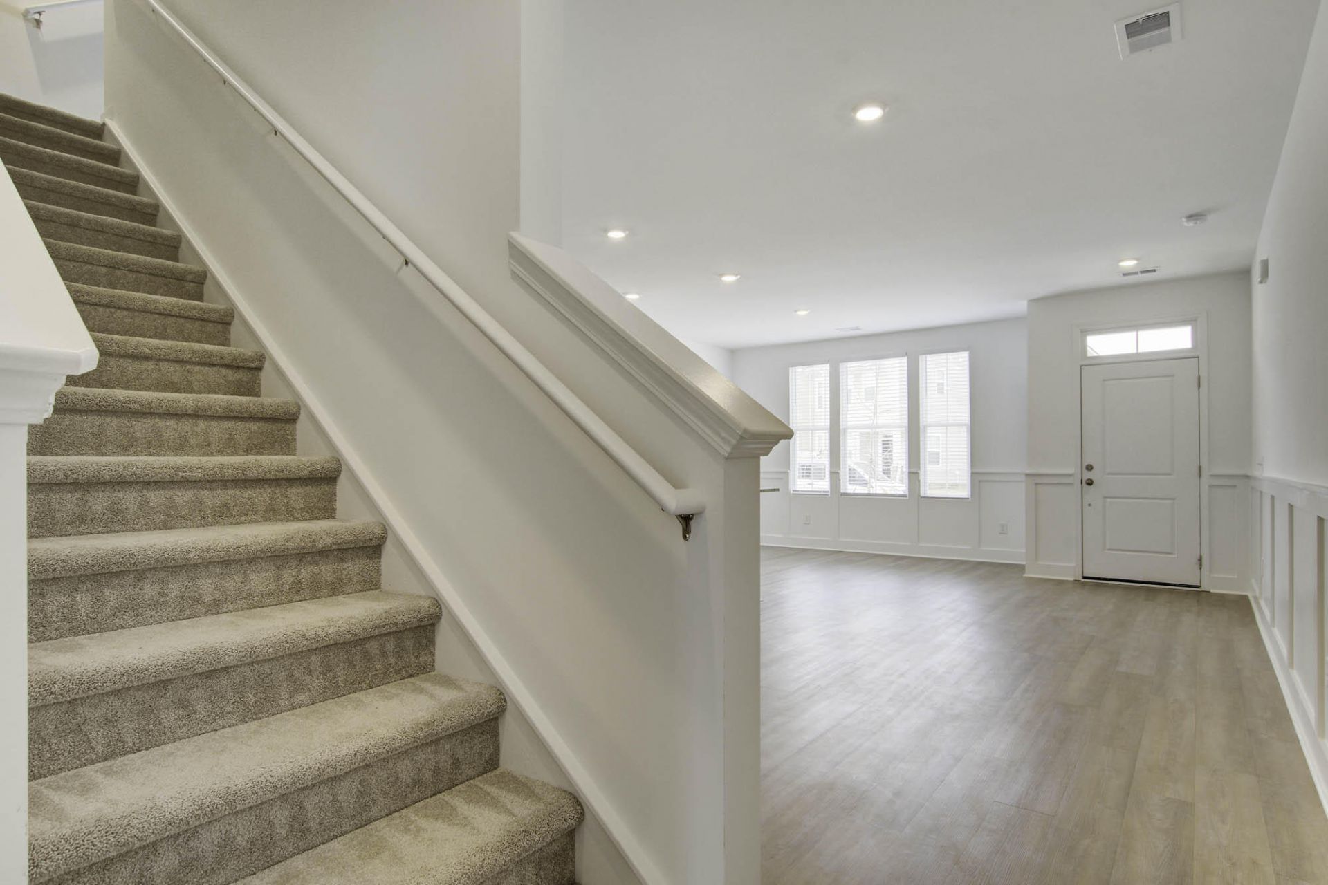 105 Pine Gate Drive Photo 16