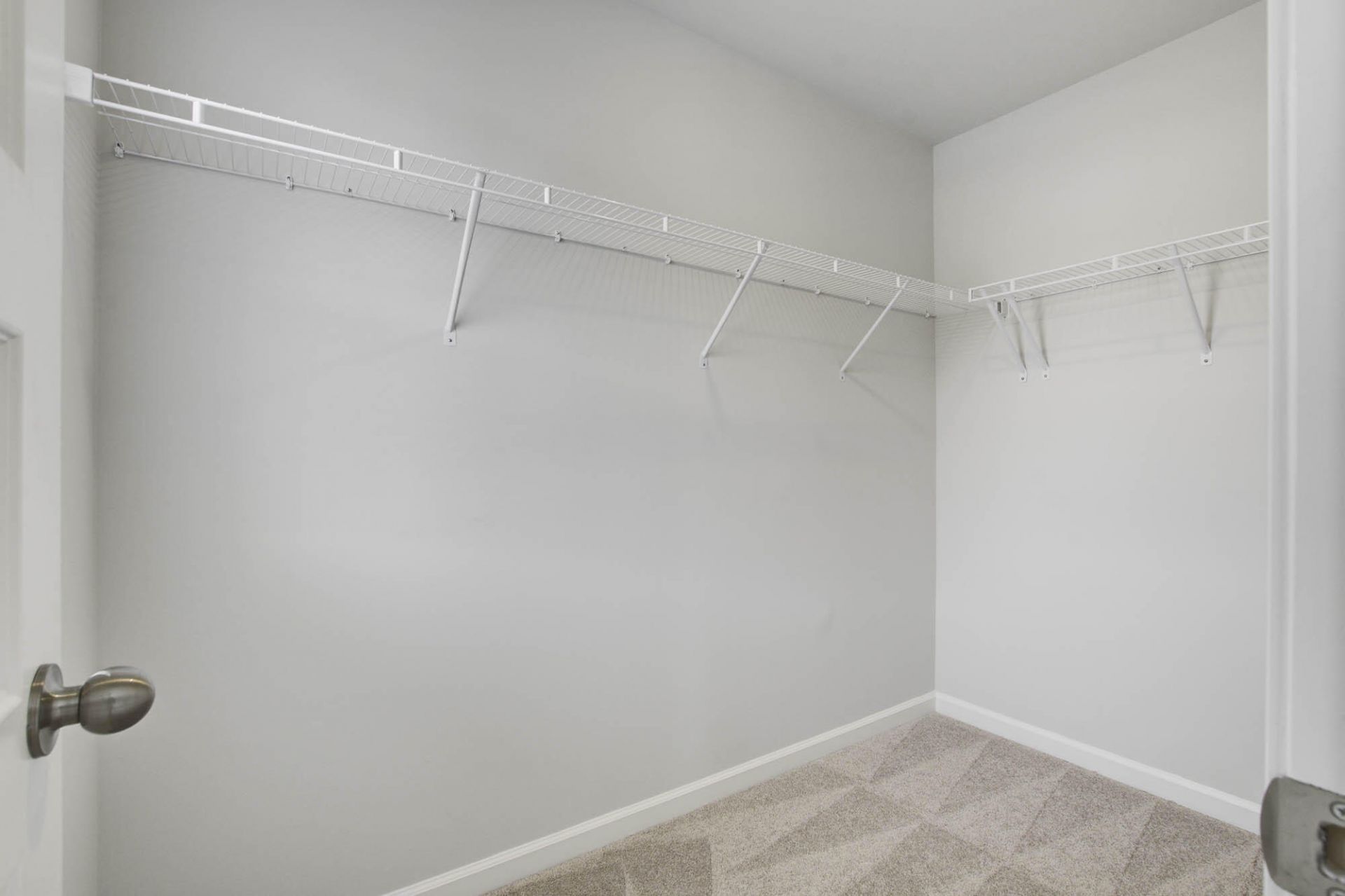 105 Pine Gate Drive Photo 20