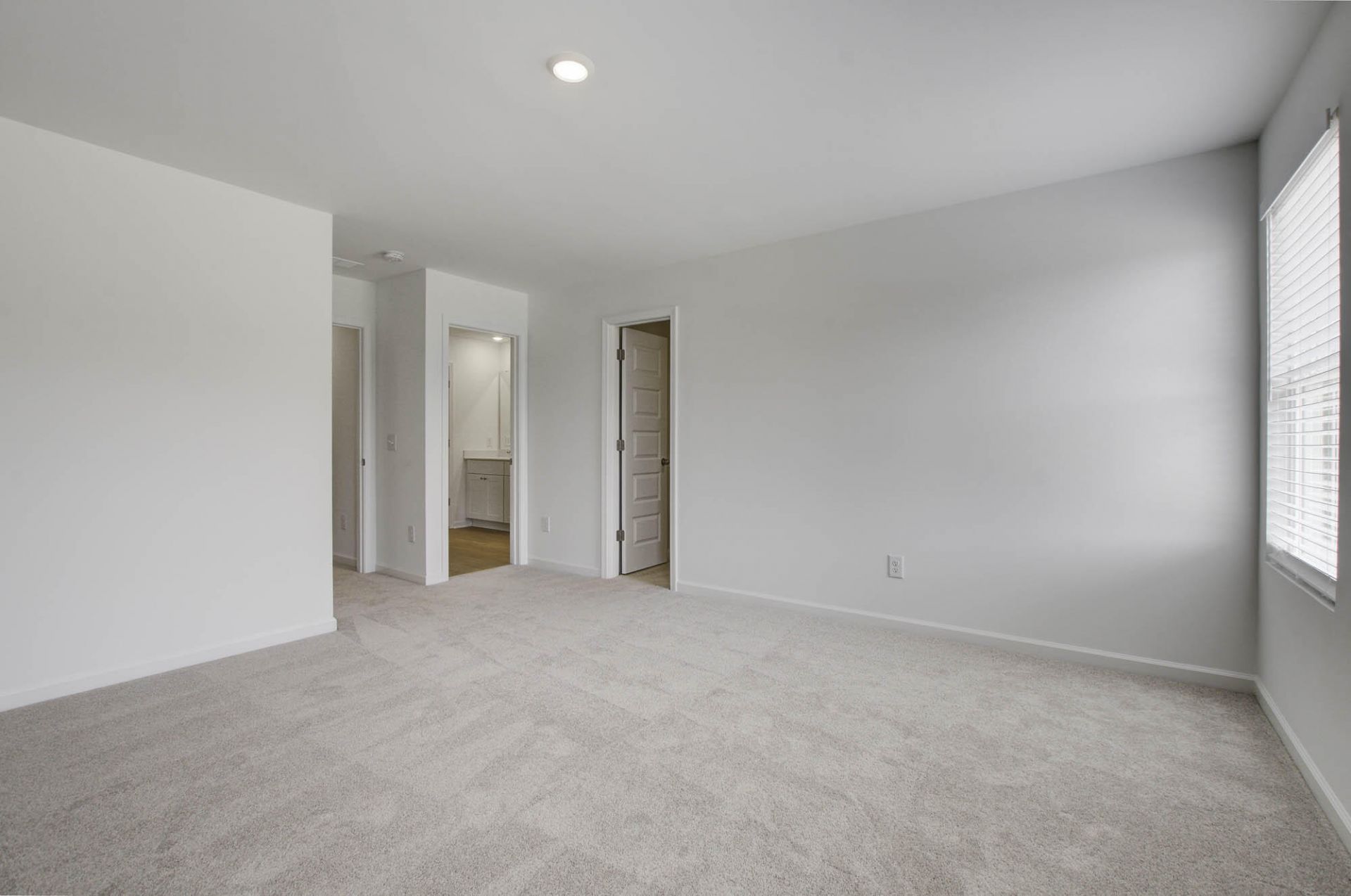 105 Pine Gate Drive Photo 24