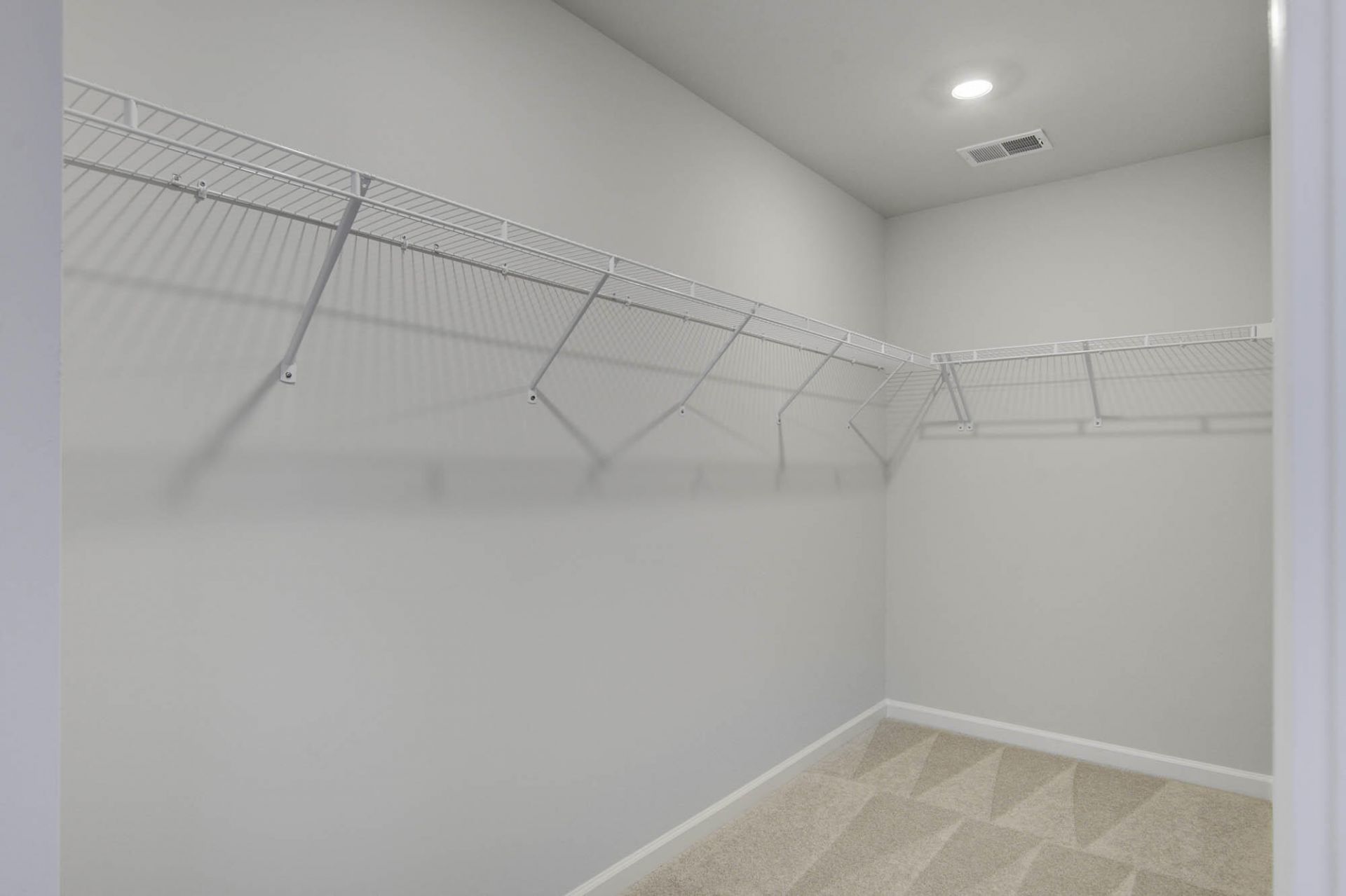 105 Pine Gate Drive Photo 25