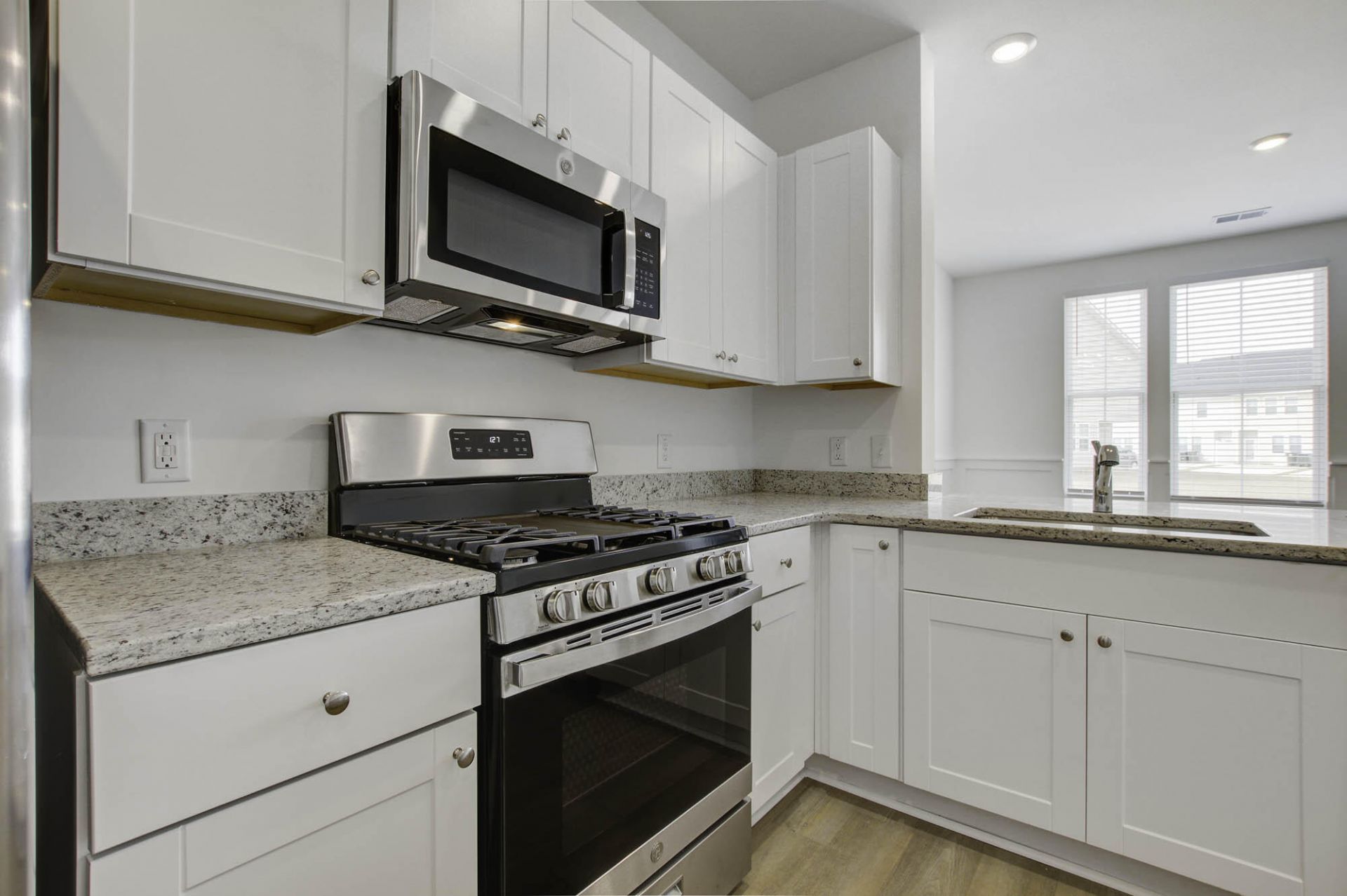 105 Pine Gate Drive Photo 9