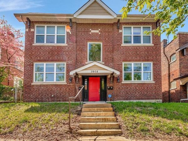 3908 Mcdonald Avenue , St Louis, MO 63116