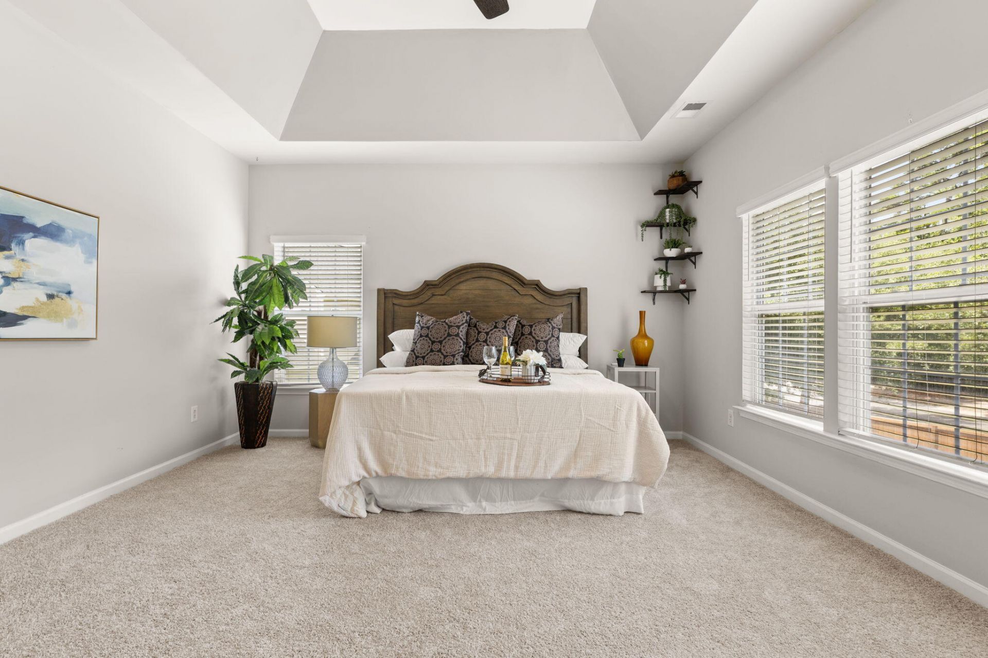 5255 Lenora Drive Photo 24