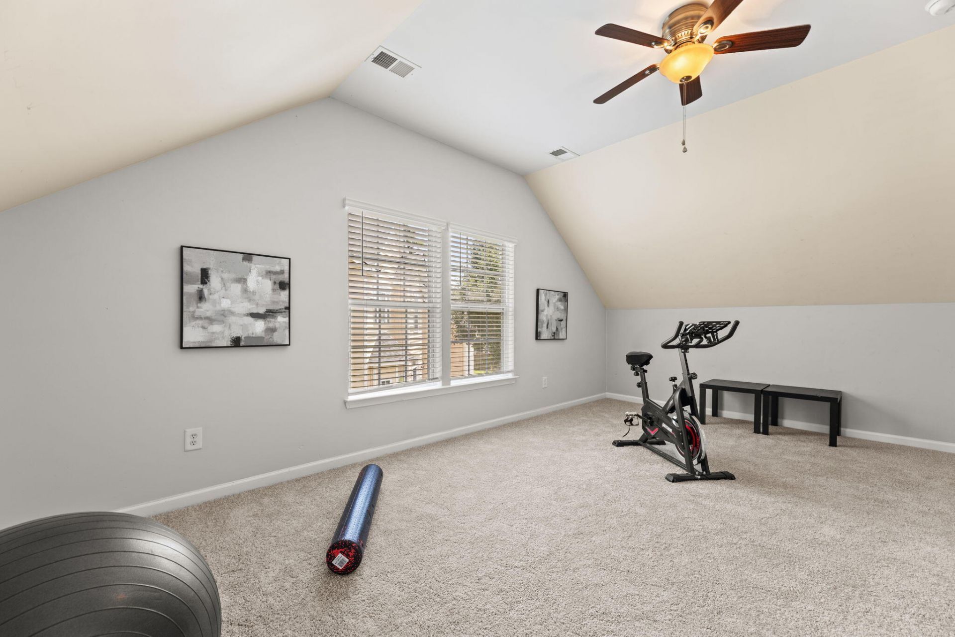 5255 Lenora Drive Photo 34
