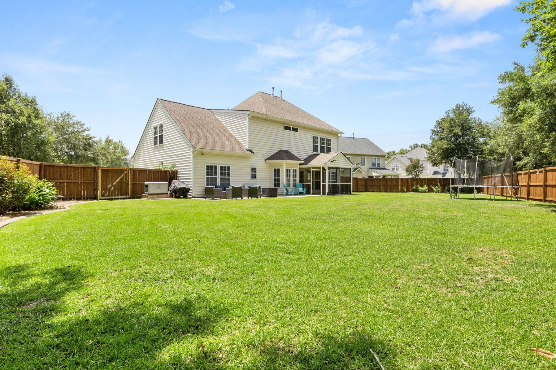 5255 Lenora Drive Photo 38