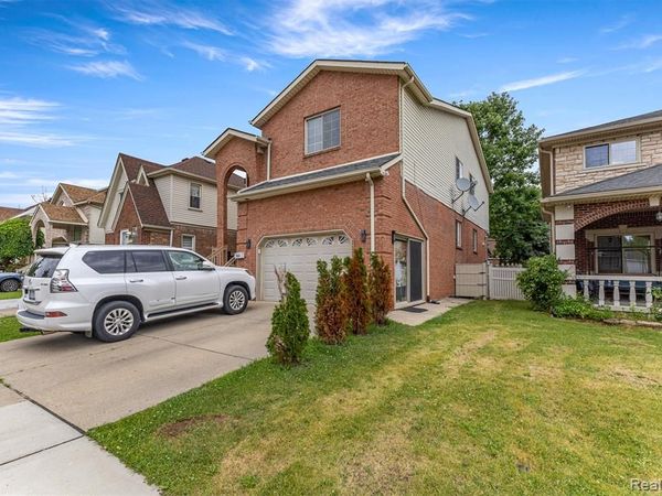 7644 Steadman Street , Dearborn, MI 48126