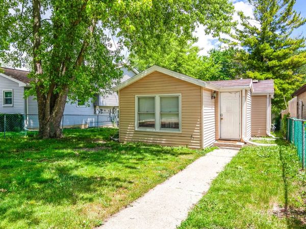 1809 Galilee Avenue , Zion, IL 60099