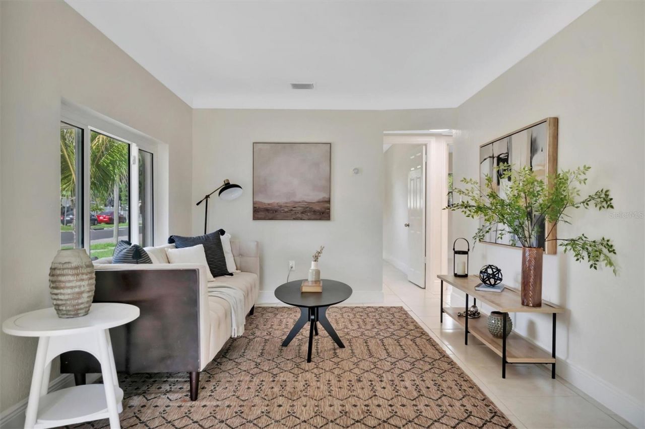 2600 40th Avenue N, Saint Petersburg, FL 33714 Photo