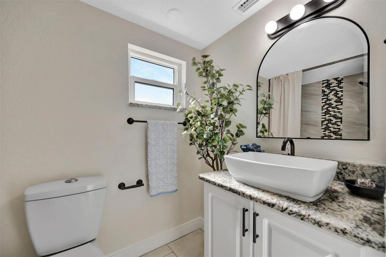 2600 40th Avenue N, Saint Petersburg, FL 33714 Photo
