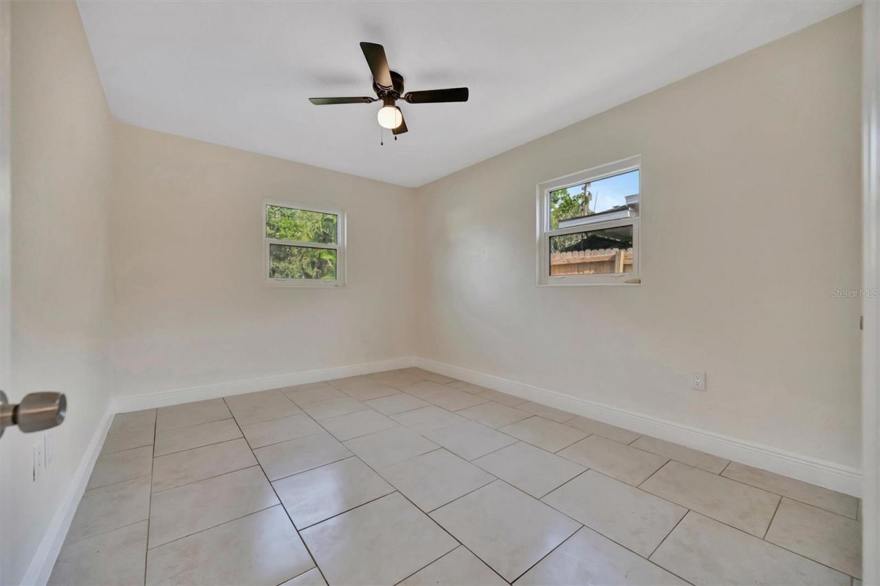 2600 40th Avenue N, Saint Petersburg, FL 33714 Photo