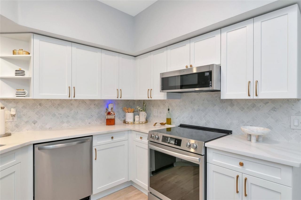 6835 Fairview Terrace , Unit 6835, Bradenton, FL 34203 Photo