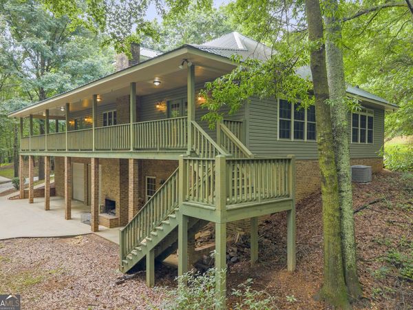 830 Carrie Craft Road, Bowersville, GA 30516
