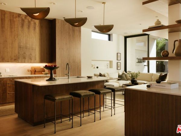 8906 Hubbard Street , Culver City, CA 90232