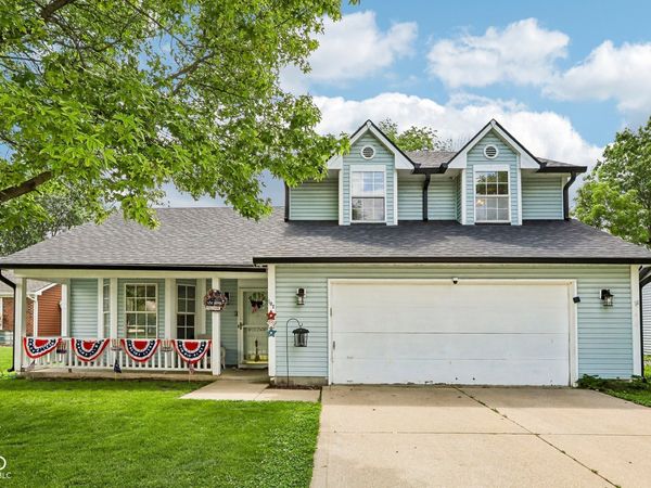 102 Westview Place , Bargersville, IN 46106