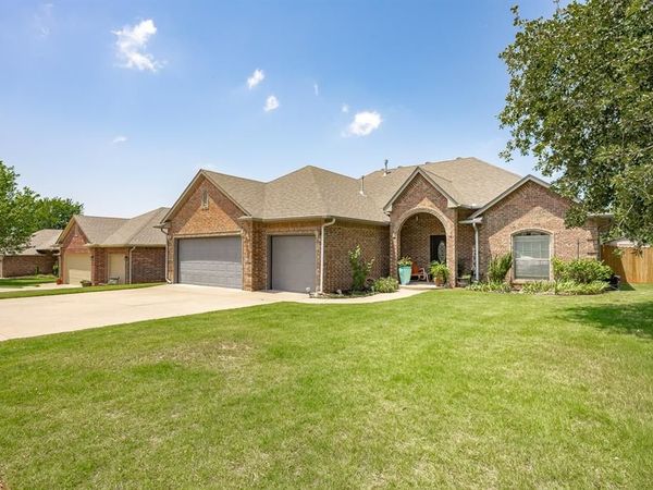 2709 NE 129th Street, Edmond, OK 73013