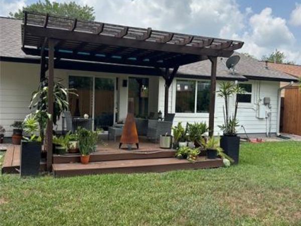 2518 Cockburn DR, Austin, TX 78745