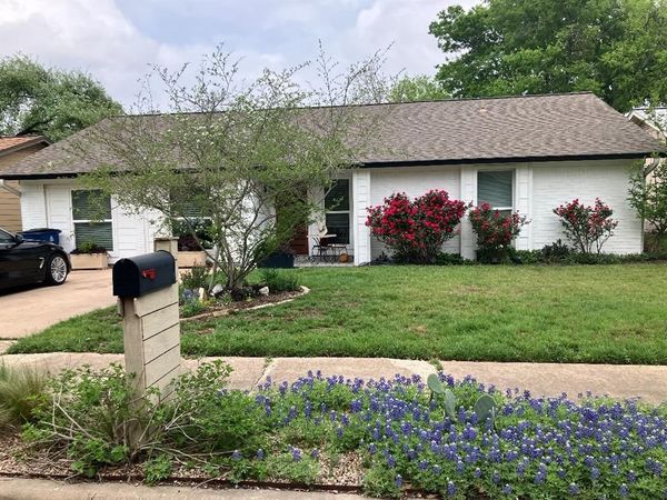 2518 Cockburn DR , Austin, TX 78745