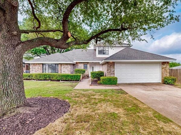 3965 Singleleaf Lane, Fort Worth, TX 76133