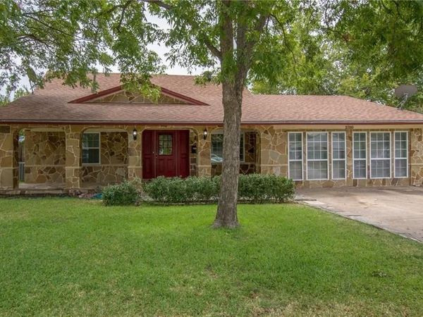 2310 Ridgedale Drive, Carrollton, TX 75006