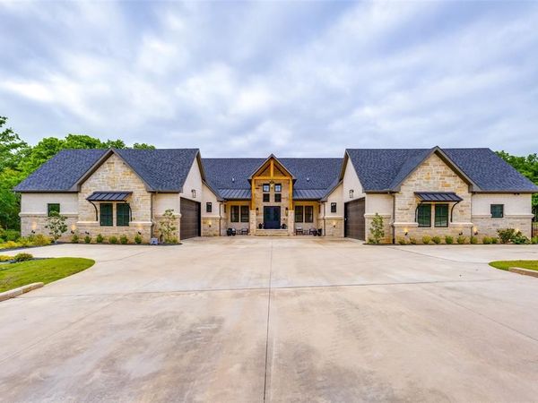 704 Palisades Drive, Gordonville, TX 76245