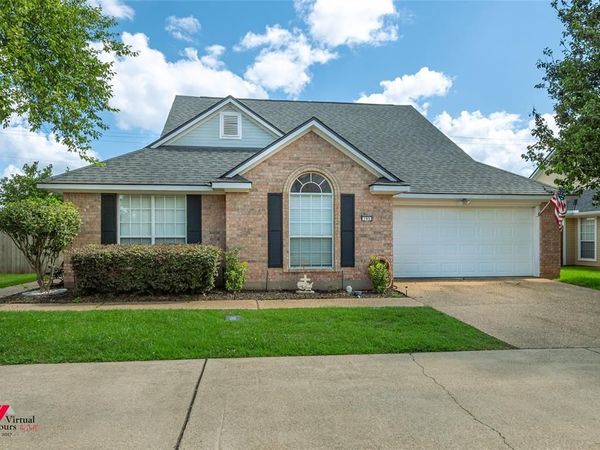 195 Kings Crossing , Shreveport, LA 71105