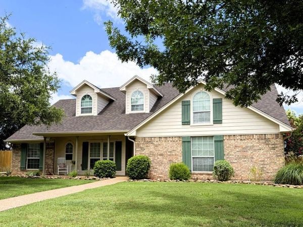 395 Hawkins, Robinson, TX 76706