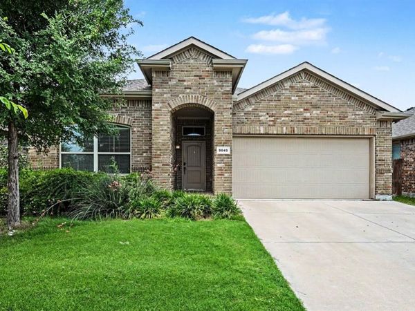 9040 Twin Mills Boulevard, Fort Worth, TX 76179