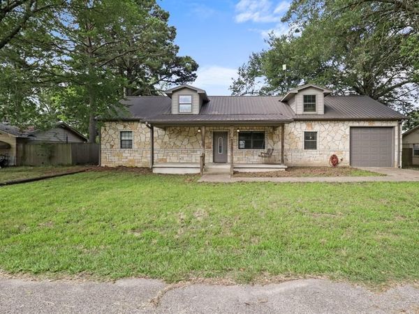 131 Katy , Emory, TX 75440