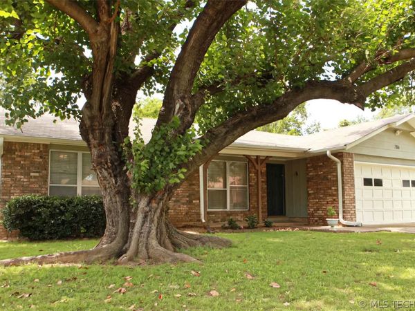 786 N Zenith Avenue , Tulsa, OK 74127