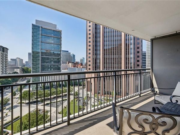 620 Peachtree Street NE, Unit 1106, Atlanta, GA 30308