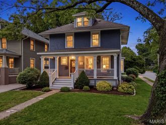 113 S Gore Avenue Saint Louis, MO 63119
