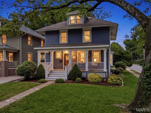 113 S Gore Avenue , St Louis, MO 63119