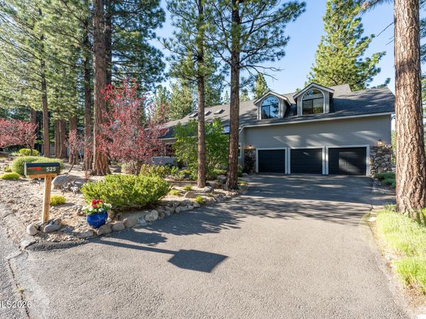 525 Piney Creek Road, Reno, NV 89511