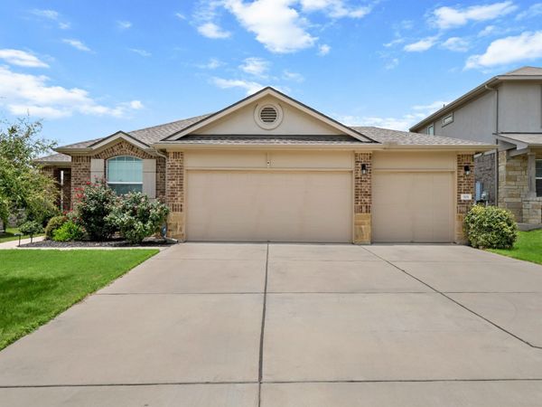 501 Dubina Ave, Georgetown, TX 78626