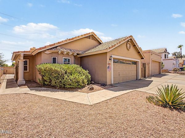 18625 N 15TH Place, Phoenix, AZ 85024