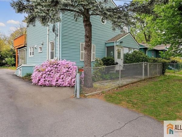 20 Crosby Avenue, Edison, NJ 08817