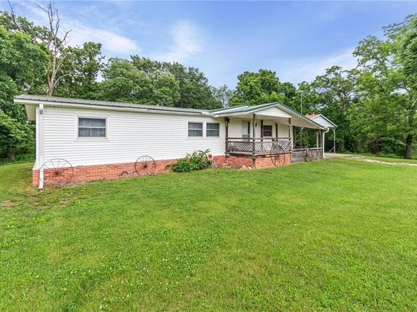 33580 W 202nd Street, Lawson, MO 64062