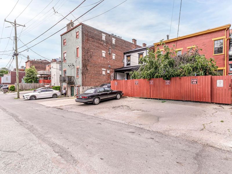 Covington, KY 41011 Photo 10