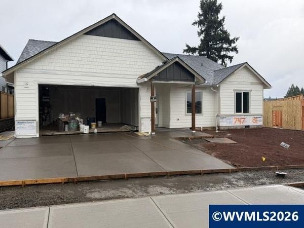747 Emily Grace Ln SE, Salem, OR 97306