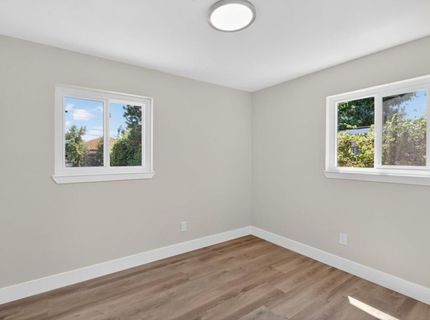 8212 Bruns Way, Sacramento, CA 95828 Photo