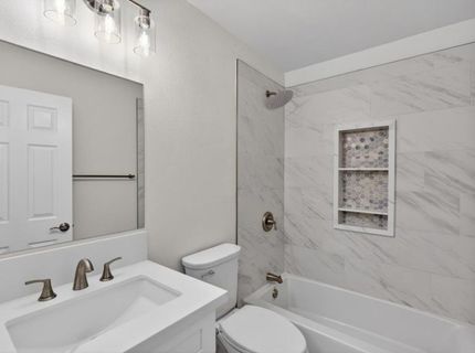 8212 Bruns Way, Sacramento, CA 95828 Photo