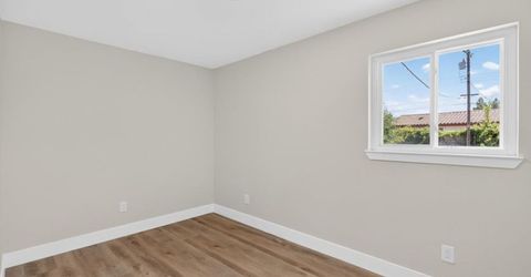 8212 Bruns Way, Sacramento, CA 95828 Photo