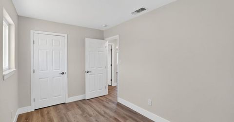 8212 Bruns Way, Sacramento, CA 95828 Photo