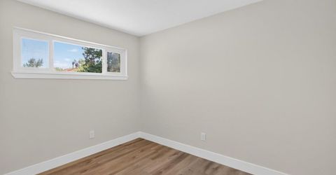 8212 Bruns Way, Sacramento, CA 95828 Photo