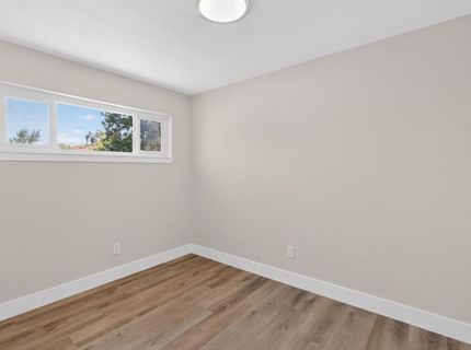 8212 Bruns Way, Sacramento, CA 95828 Photo