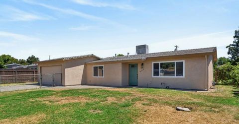 8212 Bruns Way, Sacramento, CA 95828 Photo