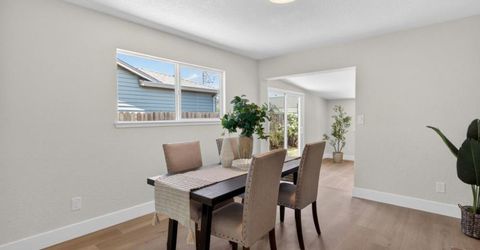 6741 52nd St, Sacramento, CA 95823 Photo